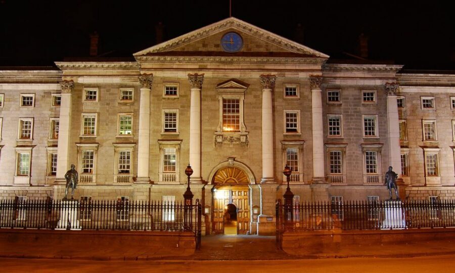 Dublin Welcome Tour: Private Tour with a Local - Meeting Your Guide in the Right Place (Hotel Lobby or Airbnb)