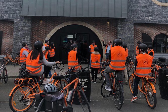 E-Bike & Bike Tour with a Local Guide in Dublin - Kilmainham Royal Hospital grounds: history and atmosphere before the jail