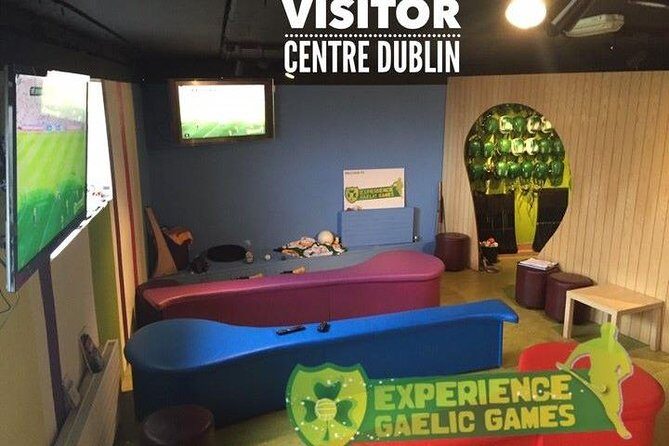 Experience Gaelic Games in Dublin - Getting to Na Fianna: buses, timing, and what to bring
