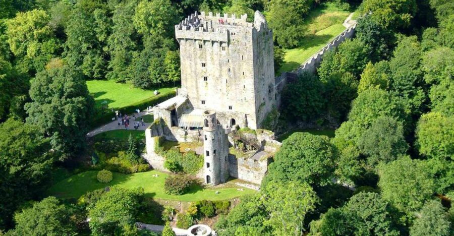 From Dublin: 2-Day Cork, Blarney Castle & Ring of Kerry Tour - The Blarney Stone moment: quick, practical tips