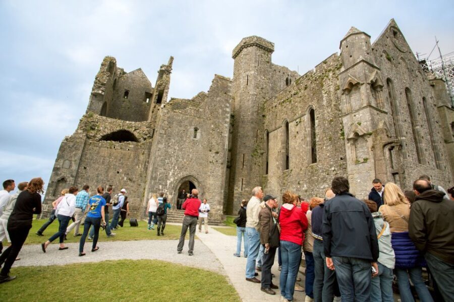 From Dublin: Blarney, Rock of Cashel and Cahir Castles Tour - The timing reality of a 12-hour Dublin day trip