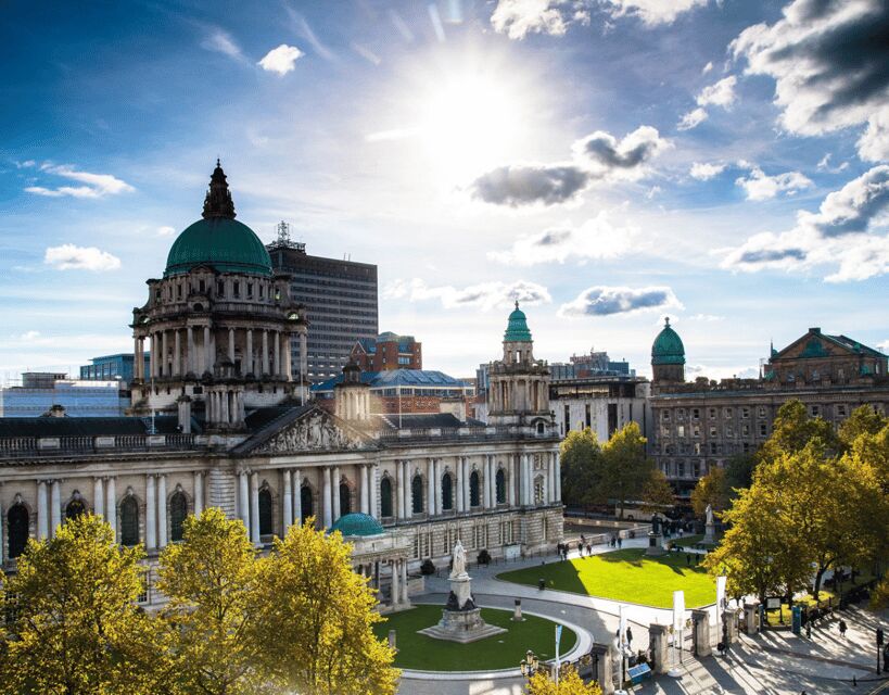 From Dublin: Giant's Causeway, Dark Hedge & Belfast Tour - Belfast in 105 Minutes: City Hall and a Simple Self-Guided Game Plan