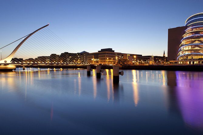 Full-day Award Winning Private Dublin City Highlights Tour - Malahide, Portmarnock, Howth Village, and the Summit: Coast Views Without the Big Trip