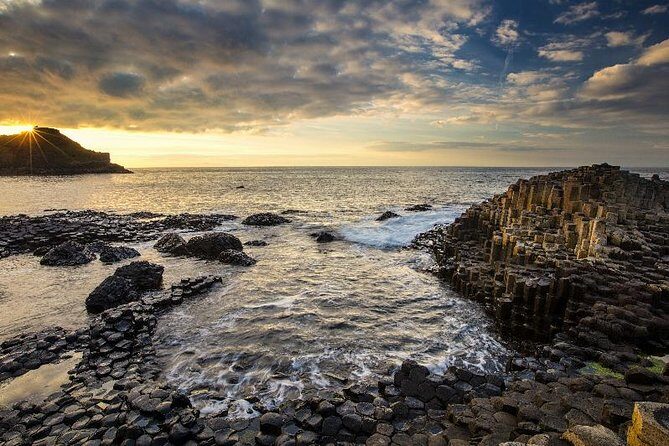 Giant Causeway, Dark Hedges & Whiskey Distillery tour from Dublin - Price and logistics: what you’re really paying for