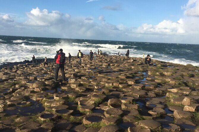 Giants Causeway with Private Chauffeur Day Tour from Dublin - Price and Value for a Group of Up to 3