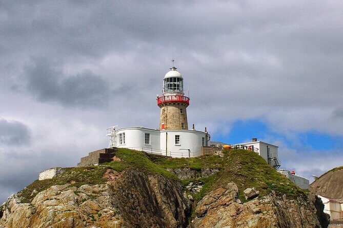 Howth Cliffs and Ireland's Eye Ferry Boat Tour - Comfort and weather: what to wear for a deck-out cruise
