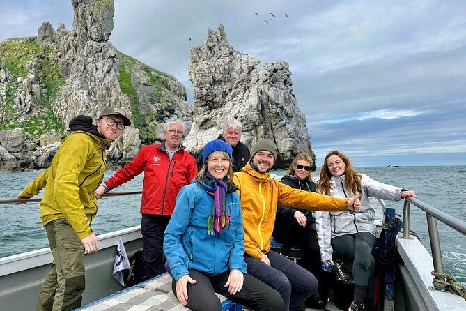 Howth Coastal Boat Tour (Ireland's Eye Ferries 50 mins trip) - Getting to Howth from Dublin: train or bus beats the hassle