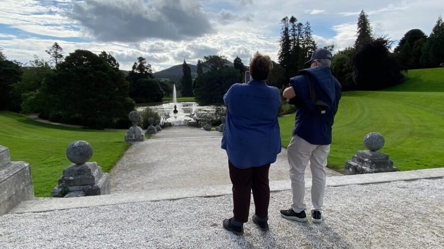 Personal Tour from Dublin: Wicklow, Glendalough, Powerscourt - Lunch near Glendalough: fuel close to the next big moment
