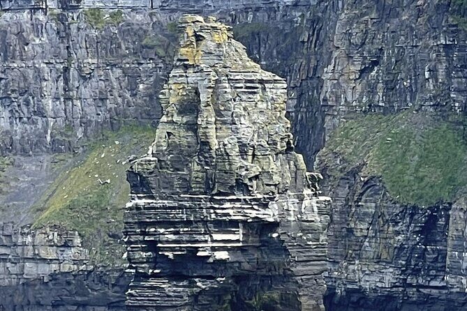 Private Chauffeur Cliffs of Moher Tour & Galway from Dublin - Private chauffeur from Dublin: what you really buy