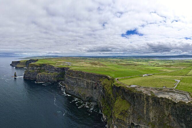 Private Chauffeur Cliffs of Moher Tour & Galway from Dublin - Doolin lunch stop and nearby cave-country choices at Pól an Ionáin