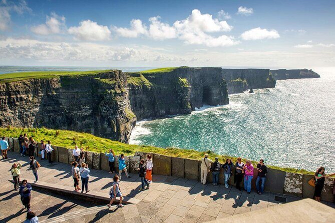 Private Cliffs of Moher Tour Small Group from Dublin, Ireland - Private Dublin-Clare day in a small AC Saloon