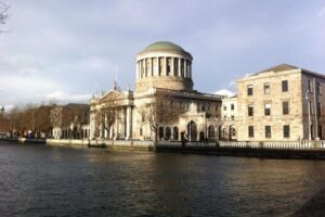 Private Driver Guided Tour of Dublin - Dublin Castle: royal power in the middle of today’s city