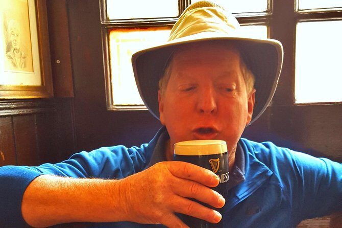 Private Dublin Pub Odyssey: Storytelling, and Pub Culture - How the guide makes the difference (and why private matters)