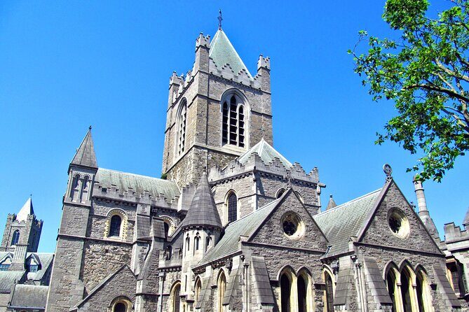 Private Dublin Sights and Pints (Walking Tour) - Stop 6: Dublin City Hall and the 1916 Easter Rising Connection