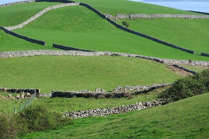 Private Tour of Newgrange and The Hill of Tara - Hill of Slane: St Patrick ties plus ruins and views