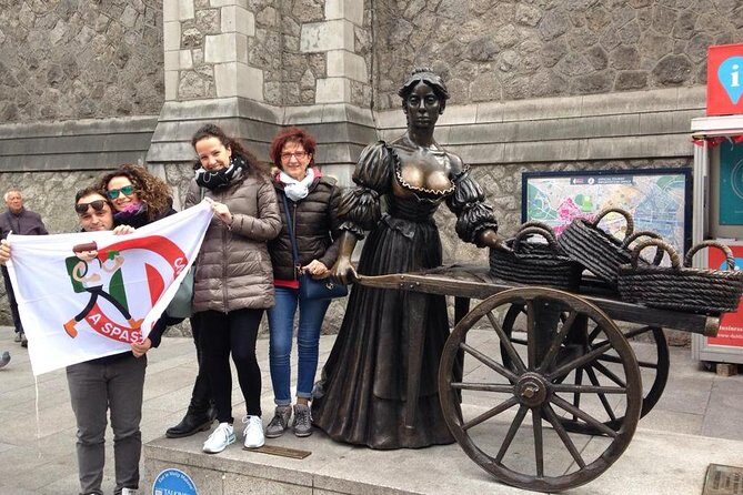 Tour a piedi di Dublino in Italiano - Trinity College: l’università che dà il tono a Dublino