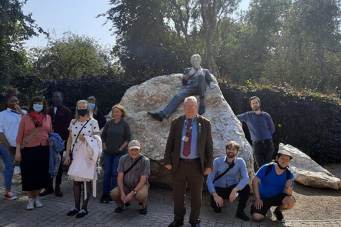 Walking tour in Merrion Square Park - Dublin Rogues Tour - Price and value: is it worth about $28.66?